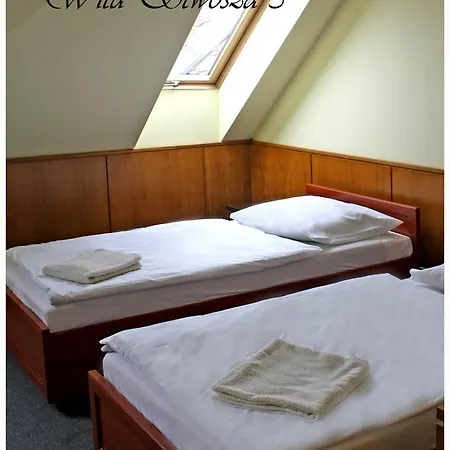Hostel 36-3